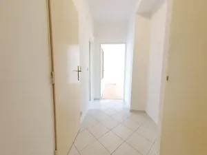 Pronájem bytu 2+1, Praha - Záběhlice, Struhařovská, 58 m2