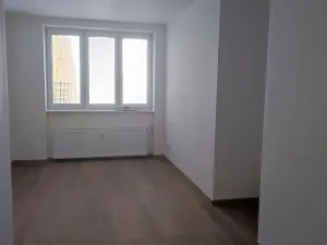 Prodej obchodního prostoru, Praha, Bělohorská, 86 m2