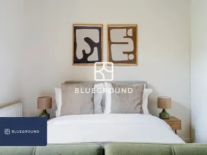 Pronájem bytu 1+kk, Praha - Bubeneč, Veletržní, 30 m2