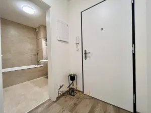 Pronájem bytu 2+kk, Brno, Líšeňská, 53 m2