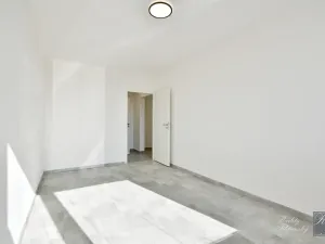 Prodej bytu 4+1, Praha - Čimice, Strážnická, 103 m2