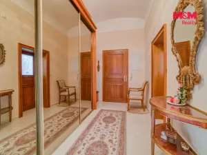 Prodej bytu 3+1, Mariánské Lázně - Úšovice, Anglická, 95 m2