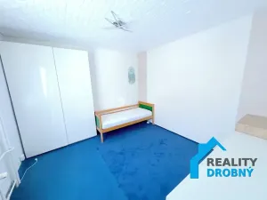 Pronájem bytu 3+1, Děčín, Čsl. armády, 66 m2