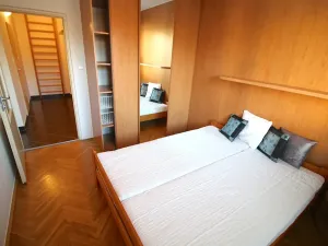 Pronájem bytu 2+1, Brno, Plovdivská, 56 m2
