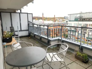 Pronájem bytu 2+kk, Praha - Vysočany, Pod Harfou, 56 m2
