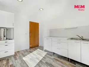 Prodej rodinného domu, Hejnice, Skřivánek, 220 m2