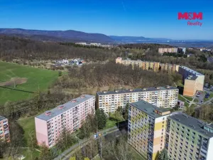Pronájem bytu 1+1, Chomutov, 17. listopadu, 36 m2