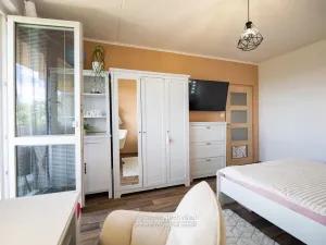 Prodej bytu 3+kk, Znojmo, U Lesíka, 68 m2