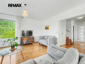 Pronájem rodinného domu, Lány, Sluneční, 128 m2