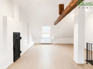 Prodej bytu 2+kk, Brno, Koliště, 65 m2