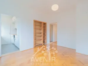 Prodej bytu 3+1, Zlín, Dukelská, 55 m2