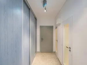 Prodej bytu 2+1, Praha - Malešice, Počernická, 57 m2