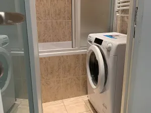 Prodej bytu 2+1, Praha - Malešice, Počernická, 57 m2