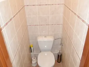 Pronájem bytu 3+1, Praha - Prosek, Zárybská, 67 m2