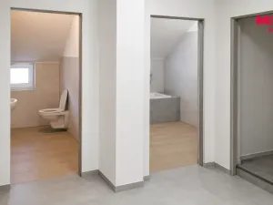 Pronájem bytu 3+kk, Běstovice, 78 m2