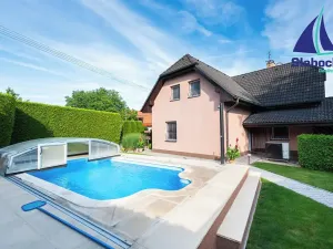 Prodej rodinného domu, Poříčany, U Koupaliště, 182 m2