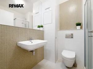 Prodej bytu 2+kk, Praha - Libeň, Novovysočanská, 45 m2