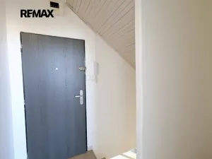 Pronájem bytu 4+1, Praha - Krč, V Štíhlách, 78 m2