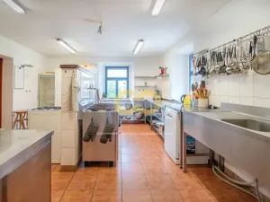Prodej ubytování, Uzeničky, 590 m2