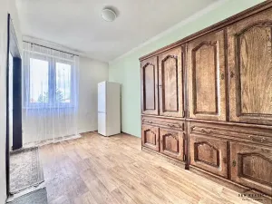 Prodej bytu 3+1, Chotěšice, 64 m2