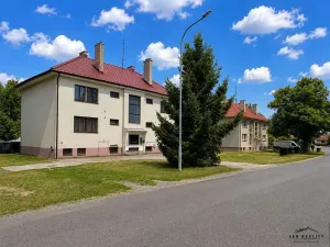 Prodej bytu 3+1, Chotěšice, 64 m2