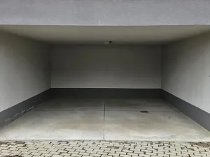Pronájem garáže, Havlíčkův Brod, U Panských, 25 m2