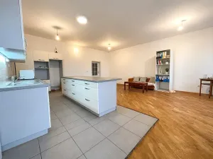 Prodej rodinného domu, Lázně Bělohrad, 302 m2