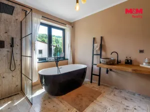 Prodej rodinného domu, Králův Dvůr - Křižatky, 156 m2