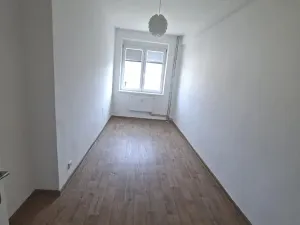 Pronájem bytu 2+1, Praha - Libeň, Sokolovská, 65 m2