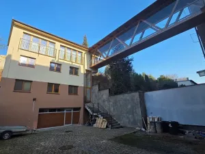 Dražba vícegeneračního domu, Náchod, Komenského, 1000 m2