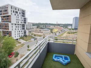 Pronájem bytu 3+kk, Praha - Vysočany, Svatošových, 72 m2