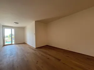 Pronájem bytu 1+kk, Bystřice nad Pernštejnem, Masarykovo náměstí, 41 m2