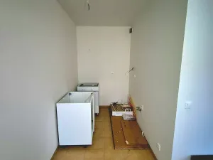 Prodej bytu 1+kk, Praha - Kyje, Sicherova, 36 m2