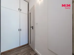 Prodej bytu 3+1, Volary, Sídl. Míru, 70 m2