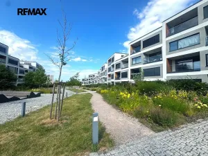 Pronájem bytu 2+kk, Praha - Hlubočepy, Dostalové, 45 m2