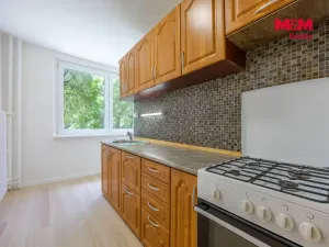 Prodej bytu 3+1, Klášterec nad Ohří, Školní, 64 m2