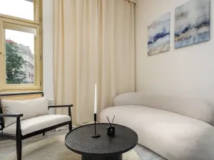 Pronájem bytu 2+kk, Praha - Vršovice, Košická, 36 m2