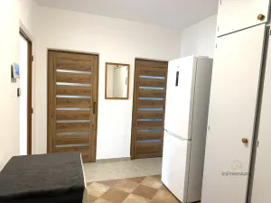 Pronájem bytu 2+1, Plzeň - Skvrňany, Macháčkova, 65 m2