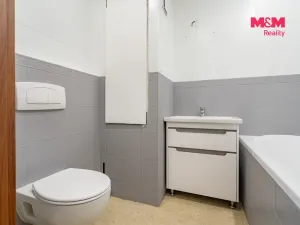 Prodej bytu 4+1, Kladno - Kročehlavy, Estonská, 78 m2