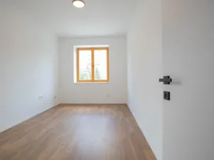 Pronájem bytu 3+kk, Praha - Radotín, Na Výšince, 58 m2