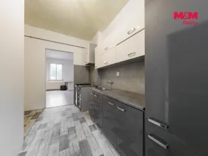 Prodej činžovního domu, Karlovy Vary - Dvory, 1. máje, 384 m2