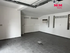 Pronájem garáže, Ostrava, Prostorná, 60 m2