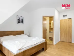 Prodej ubytování, Horní Lhota, 712 m2