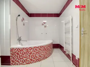 Prodej rodinného domu, Lnáře, 205 m2