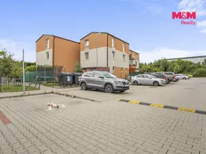 Pronájem bytu 3+1, Nupaky, U Školky, 72 m2
