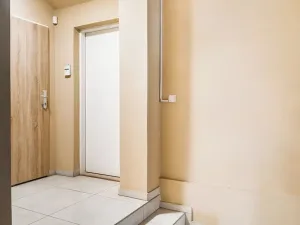 Pronájem obchodního prostoru, Praha - Nové Město, Sokolská, 20 m2