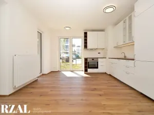 Pronájem bytu 1+kk, Dobřany, Denksteinova, 38 m2