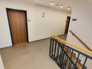 Pronájem bytu 1+kk, Praha - Dolní Chabry, Za Pískovnou, 41 m2