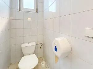 Pronájem kanceláře, Hradec Králové, Akademika Bedrny, 470 m2