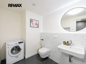 Prodej bytu 2+kk, Praha - Karlín, Sokolovská, 59 m2